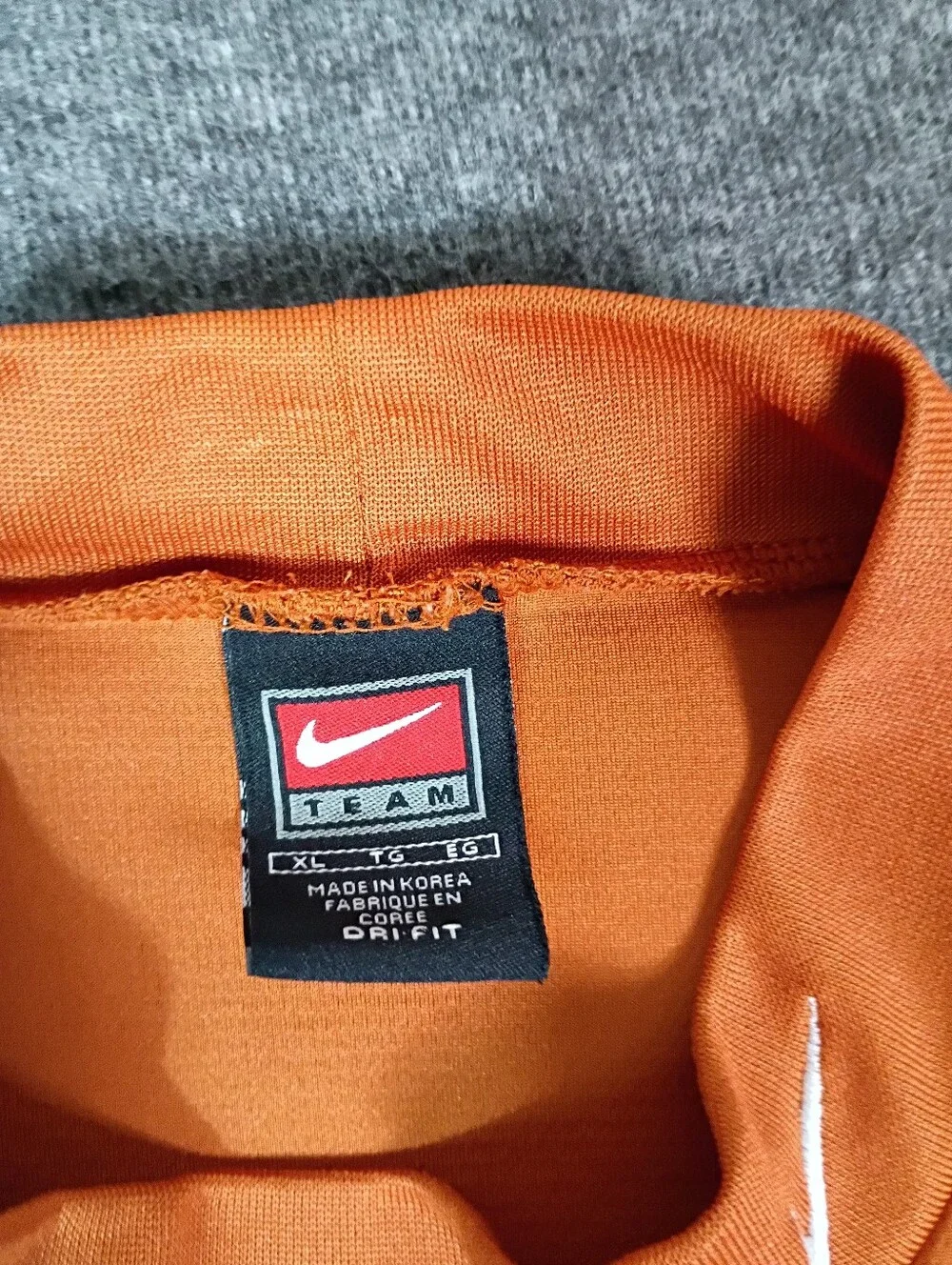 Vintage Y2K Nike Team Texas Longhorns Mock Neck Dri Fit Shirt Mens XL Korea